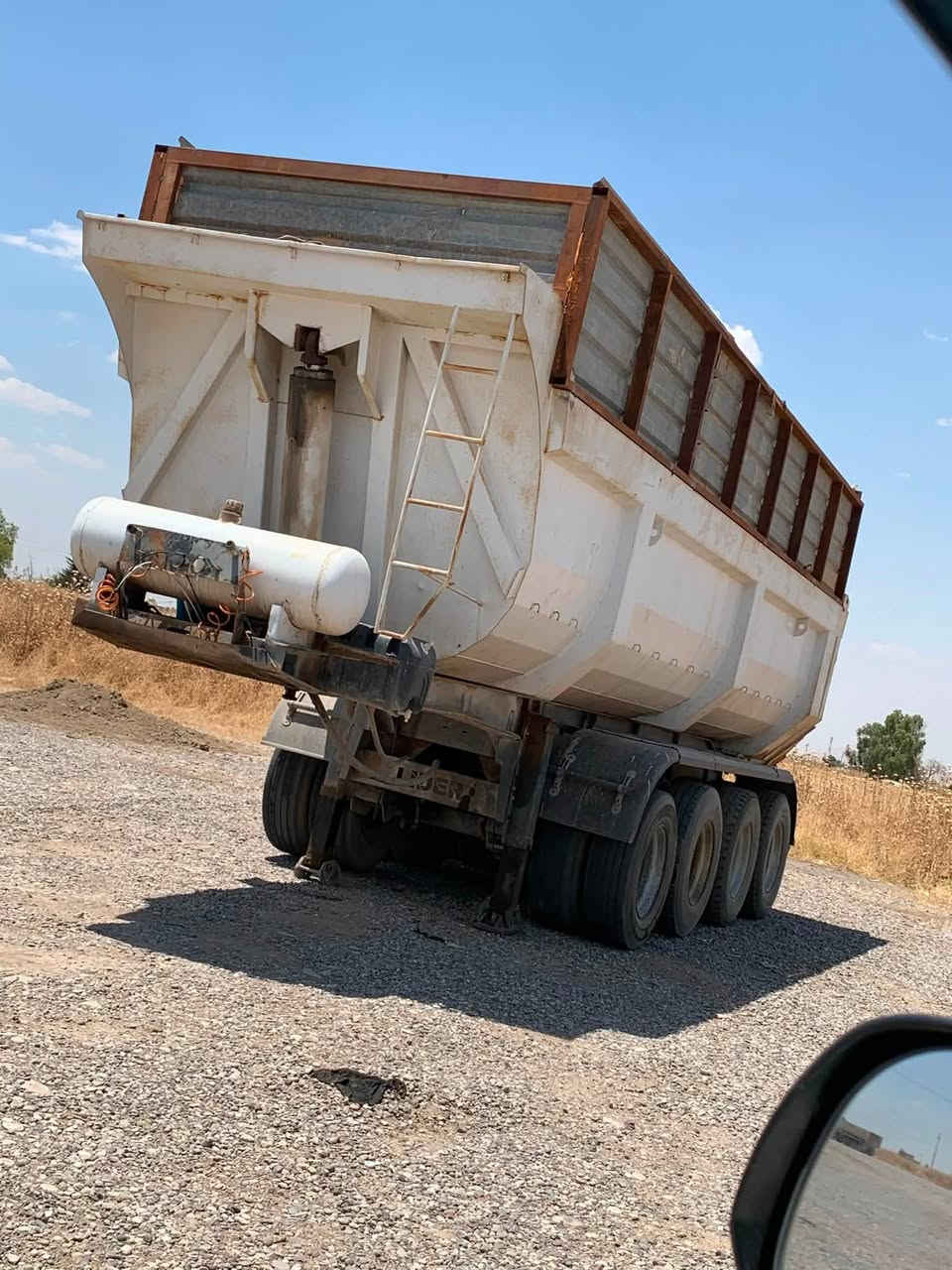 للبيع عربانه نساف  بودي بؤ فروشتن
  بودي بابان بيلادي سئ دينگل كرايته جوار دينگل 
20 مطر چگ گوره تاخم تايه خاوين عنوان  هه ولير خبات رقم تلفون ***********

