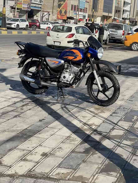 بوكسر 18 للبيع اوراق اصولي جاهزه للترقيم الدراجه كلش جديده اكثر مما تتصورون مفتوحه مبدل بس ولفات والباقي مكفوله السعر 950 وبيها مجال ***********
