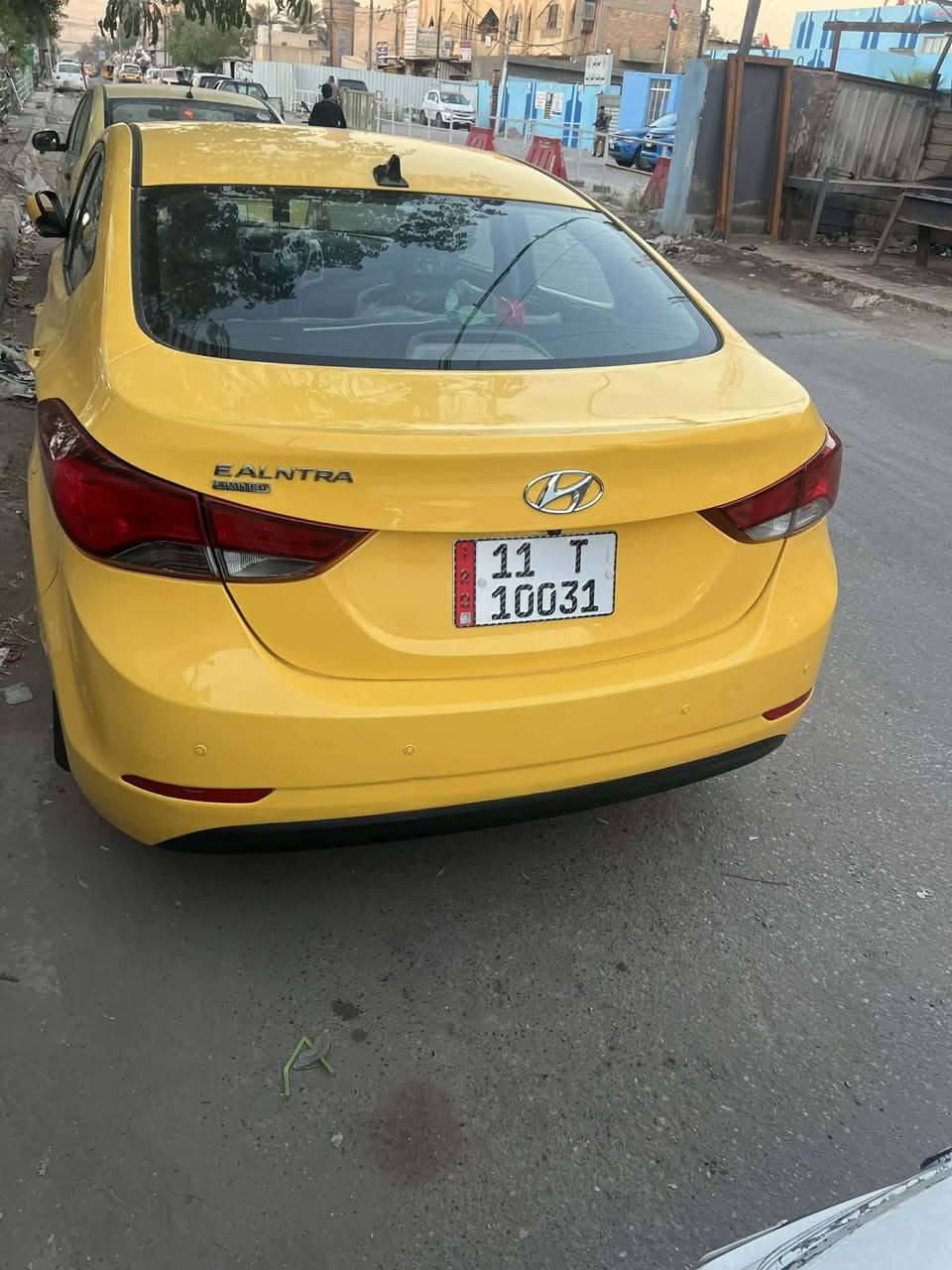 سلام عليكم الانتر مديل 15مسجله 14دخم تاير صدر جديد محرك جديد لا كص ولا شاصي  تبريد ثلج دوشمه  سياره حلوه مكان السياره بغداد مدينه الصدر السعر106/رقم ***********
