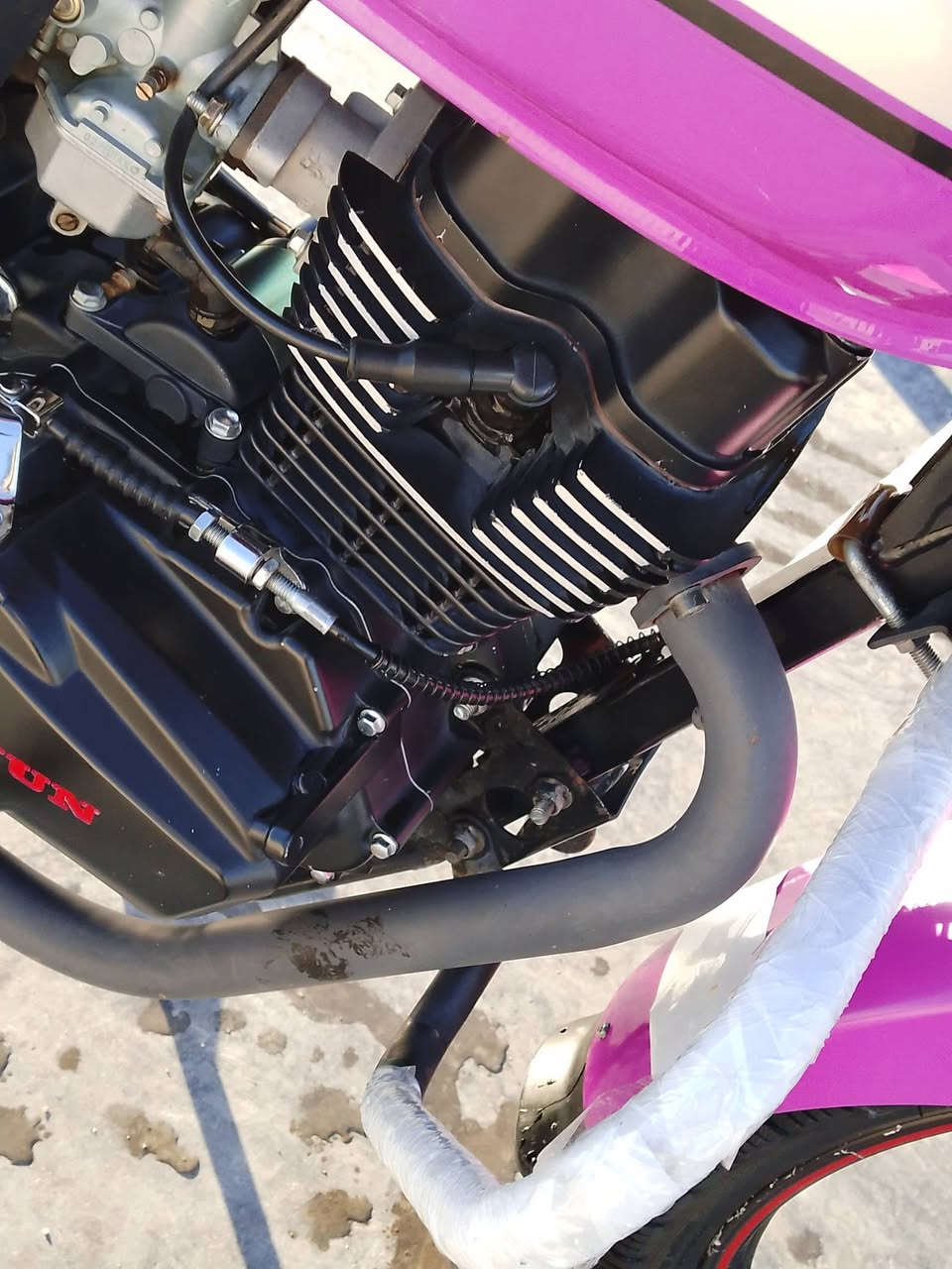 سلام عليكم. دراجه نوع دايوان. موديل 2022.  دراجه خير من الله.   مكينه وكهرباءيات  مكفولات.   الدراجه مال جناي اوراق كامله.    الدراجه  مثل ما موضح   السعر 1550  وبيهه مجال. مكاني كوت  الكفاءات شارع المسبح  ***********
