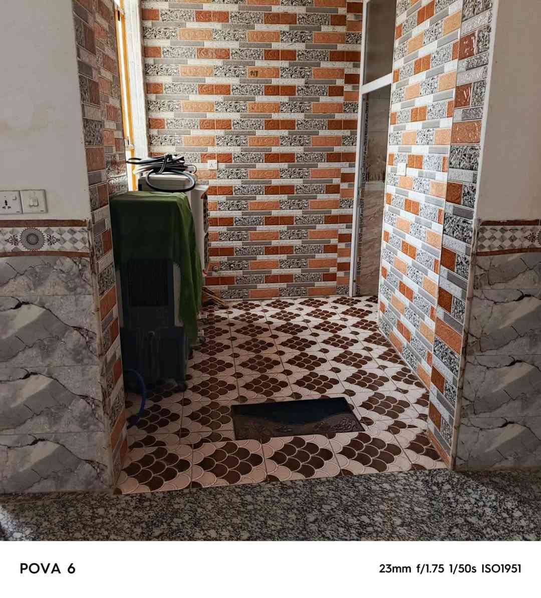 بيت للبيع مساحه 140طابو زراعي سند 25طابقين ***********
