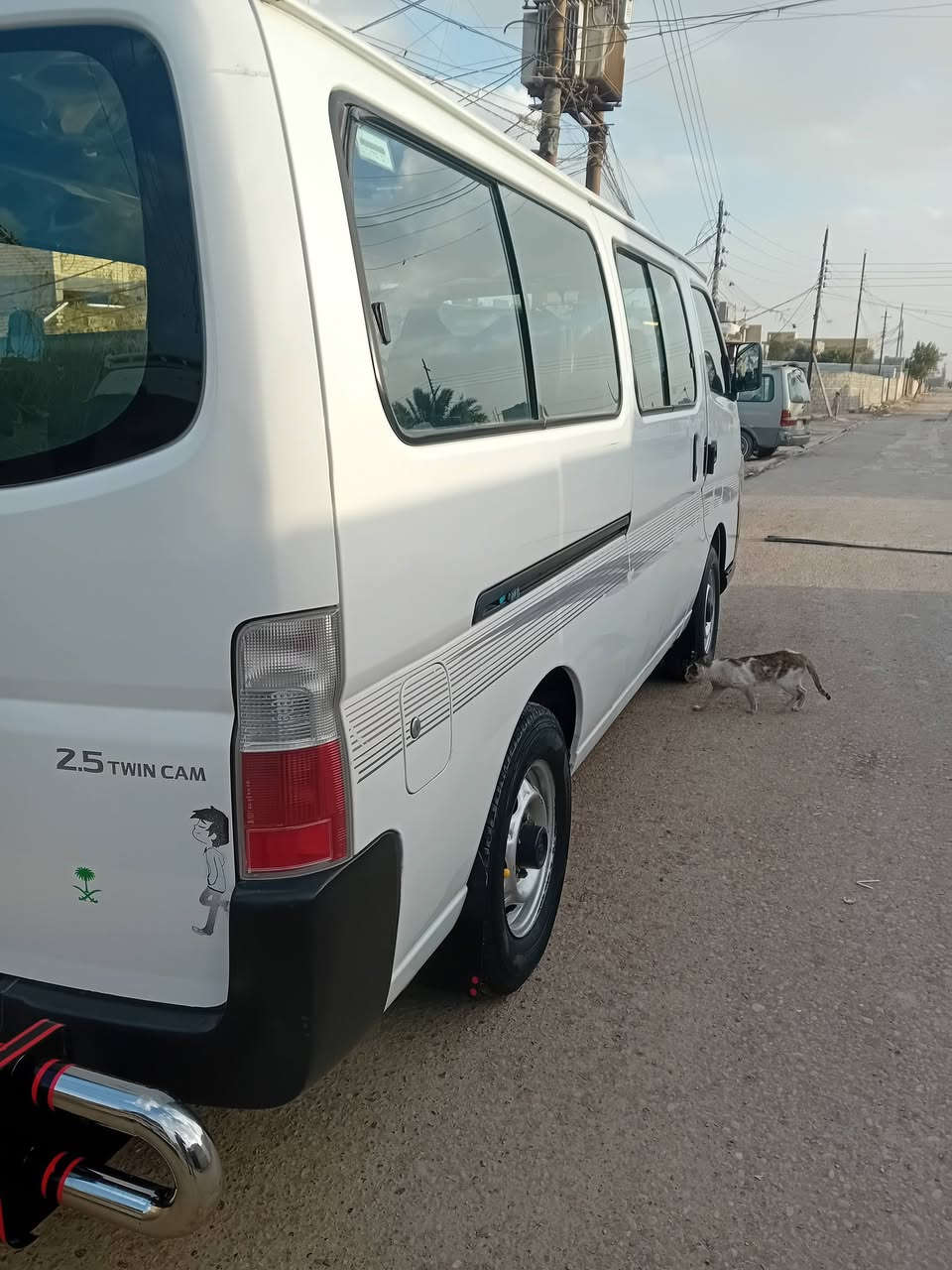 سلام عليكم نيسان ناصيه مديل 12محرك وكيرواكسي تخم تاير نظيف مكان بغداد حسنيه بيه جوه الشريط موضح بالصوره صبغ قليل فقط سعر 137✅***********
