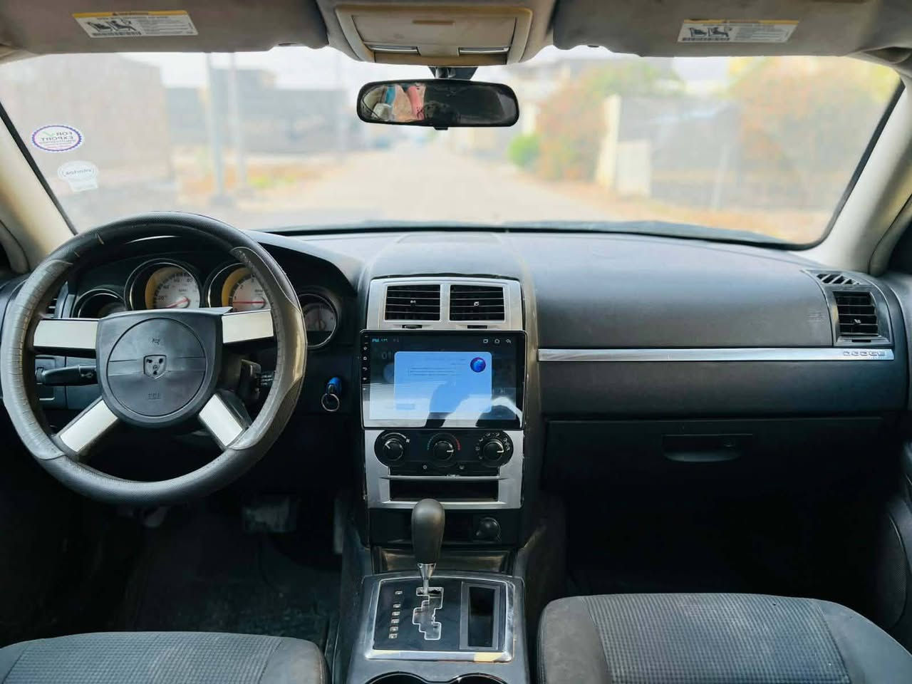 السلام عليكم
جارجر 2008 جاهزه وحلوه 6اسلندر سياره مامتعوبه من الدوام للبيت رقم اربيل مكينه وكير بل جيس ماذب عليه ربع *********** /  ***********
