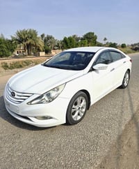 سوناتا ٢٠١١ • محرك ٢٠٠٠ • صبغ حزام