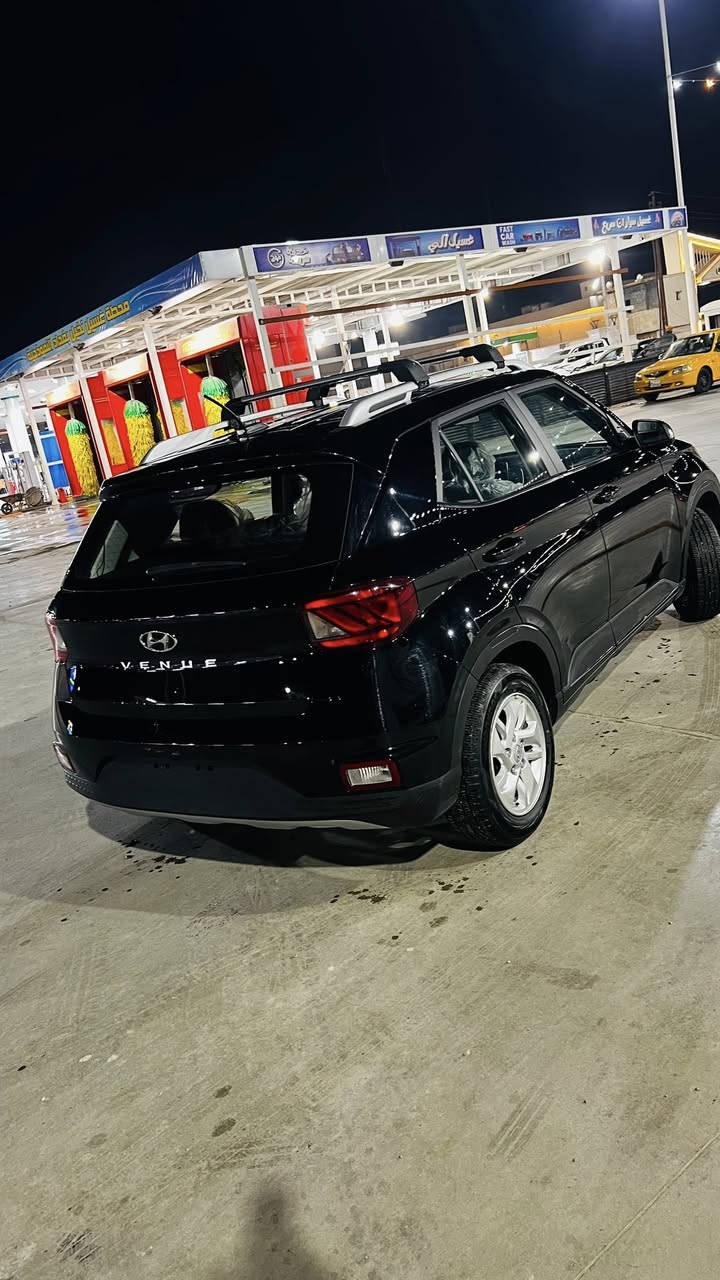 السلام عليكم
هونداي فينو 2024    

دخول جديد بدون رقم السيارة نضيفة وحلوة

فول مواصفات عدا الفتحة

ماشيه ١٢ الف فقط

الحادث موضح بالسونار 
جاملغ ايسر امامي  
محرك : 1600 دبل نوزل

السعر ١٢٨ ورقة وبيها مجال بسيط

🔴 الـــــمـــواصــفـــــات 🔴

📍 اشاير بالمري

📍 لايت زينون لد

📍بصمة تشغيل + بصمة ابواب

📍شاشه ايباد كبيره وسطيه

📍كاميرا خلفيه دواره

📍رادارات أمامي خلفي جانبي

📍تحديد مسار 

📍مثبت سرعة 

📍تحكمات ستيرن كامل

📍3 انظمة قياده

📍تدفئة بالستيرن والكشنات 

📍راكات قمارة

رقم الشاصي kmhrc8a34ru310076

*********** متواجد واتساب  

مكاني بغداد  ‎
