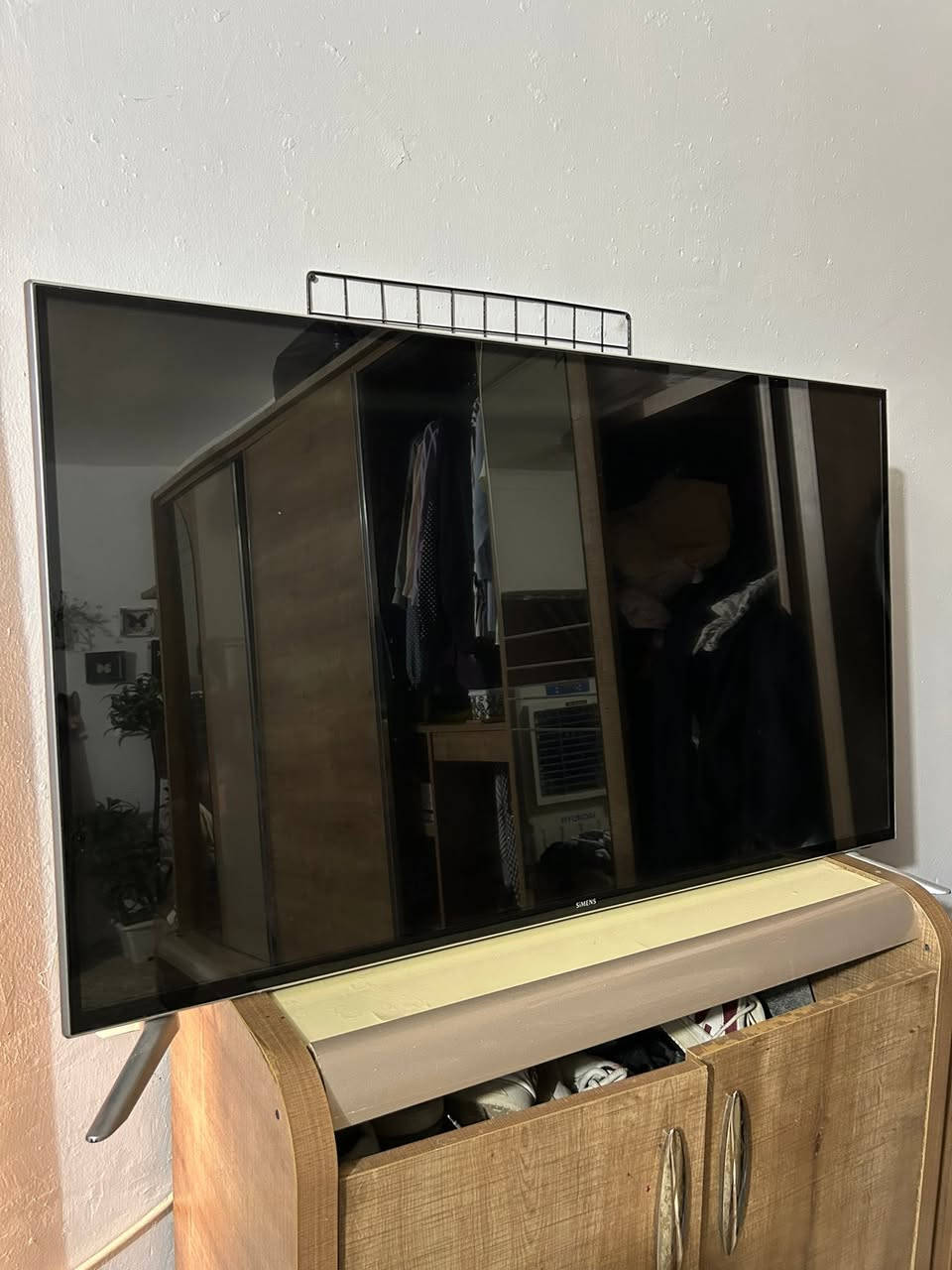 بلازمه ستلايت ونت حجم كبير شركه سيمنس مستخدمه سبوعين فقط محتاجه واريد ابيعها سعرها 550 وبيها مجال بسيط جديده برغي بيها ما مفتوح افحص واخذها مكاني حله طهمازيه ***********
