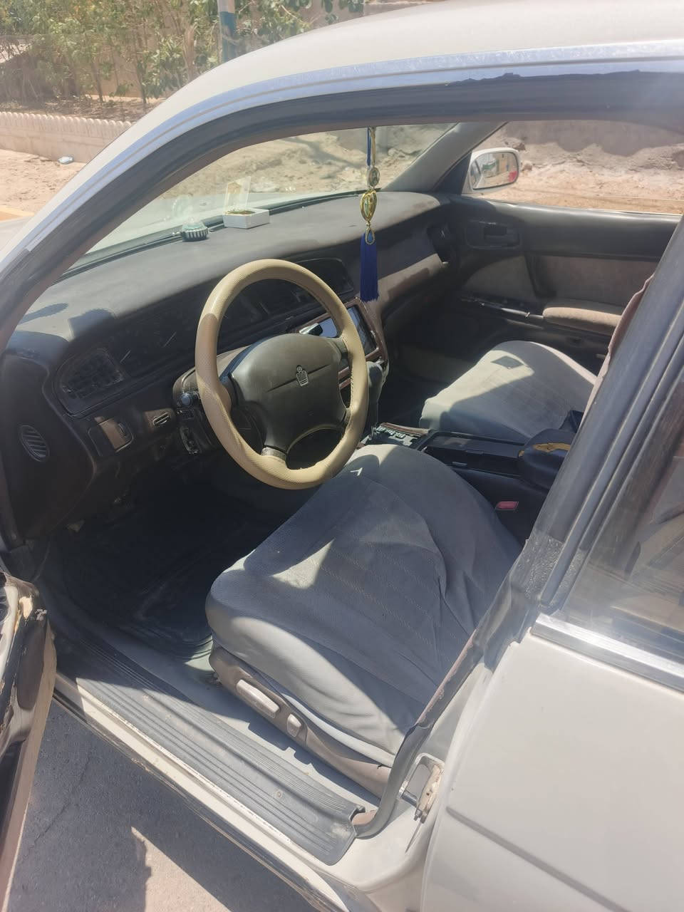 سلام عليكم بطه البيع فقط موديل 93سياره كير ومكينه خير من الله مال جناي منظومة تبريد جديده كامله حداديه جديد تخم تاير جديد مصبوغه صبغ عام جماليه مكفوله من القص ونقل جثه وضربه القويه السعر 46وبيه مجال العنوان ميسان مركز مدينه راعيه يمي تحويل ثاني يوم رقم الهاتف... ***********
