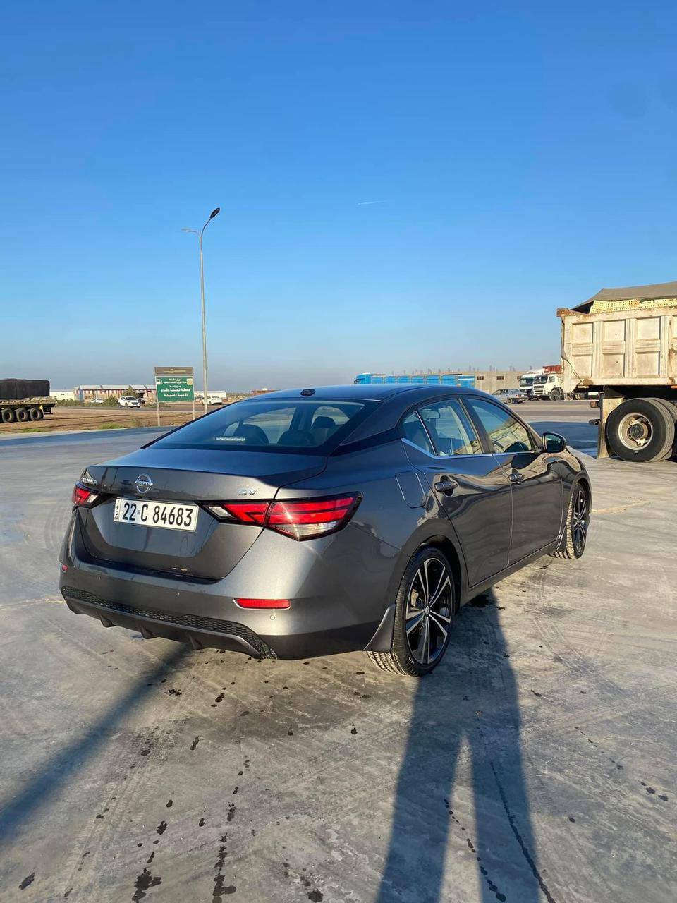 سنترا sv موديل 2022 للبيع 
اللون : نفطي 
الضرر :كلين بدون صبغ 
الايرباك : برده وستيرن 
تخم تاير جديد
باتري جديد
المواصفات ✅
1-رادار امامي خلفي 
2-بصمة تشغيل 
3-تحديد مسار 
4-تحكم ستيرن 
5-شاشة كبيره 
6-سستم صوت 
7-كامره خلفية 
8-دخول ذكي 
9-محرك 2000 تنفس طبيعي 
10-منظومة زنون 
والى اخره 
السياره احله من الصور تجي وشووف بعينك 
عنوان السيارة : صلاح الدين / بيجي 
السعر:150 ورقه 💲 وبيها مجال 
رقم الهاتف: ***********
