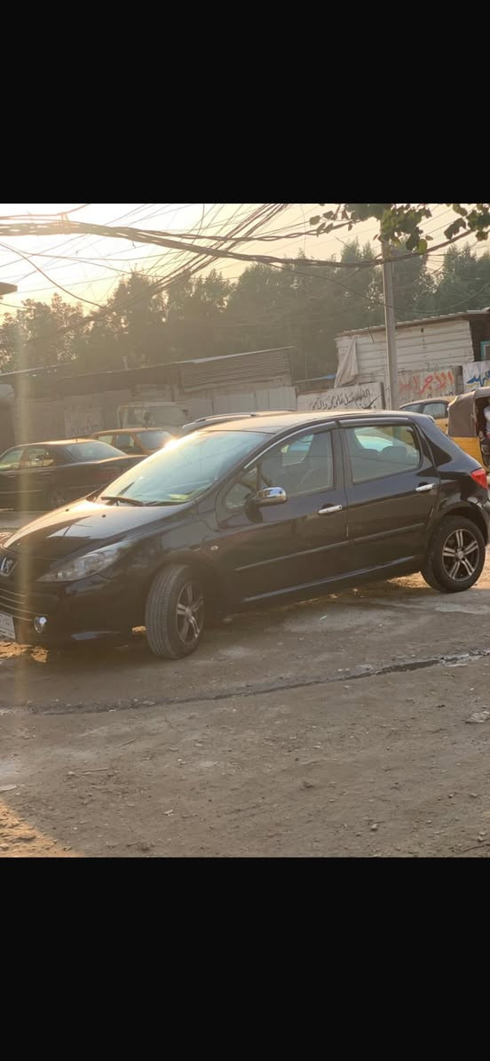 بيجو 307 موديل 2006
كير محرك. مكفولات  مصبوغة عام جمالية مابيها اي نقص بس الفريز التبريد  تتفئة شغالة
سعرها 58 مكاني بغداد المشتل


**إذا كنت صاحب هذا الإعلان وتريد حذفه لأي سبب، رجاءا أرسل رسالة إلى الدعم الفني**