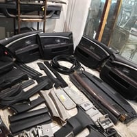 طقم داخلية • سودة • شاشات