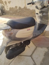 اخوان دراجه زعره جديده ونظيفه للبيع وللاستفسار تواصل على الخاص وعلى ال...