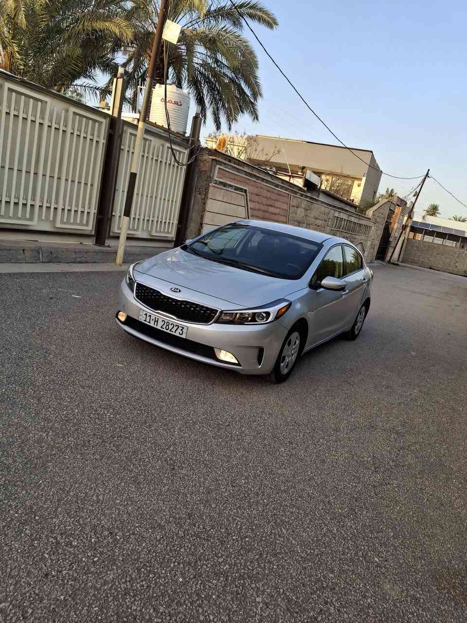 السلام عليكم فورتي ٢٠١٨ وارد أمريكي كلين بدون صبغ رقم بغداد بسمي
مكينة ٢٠٠٠دوش مكفولة 
كير at
حداديه جديده تخم تاير جديد 
تدفئه وتبريد السياره مابيه اي نقص 
ماشيه 63mi
صور حادث بل منشور 
السعر ١٣٣وبيه مجال 
العنوان بابل المسيب ***********
