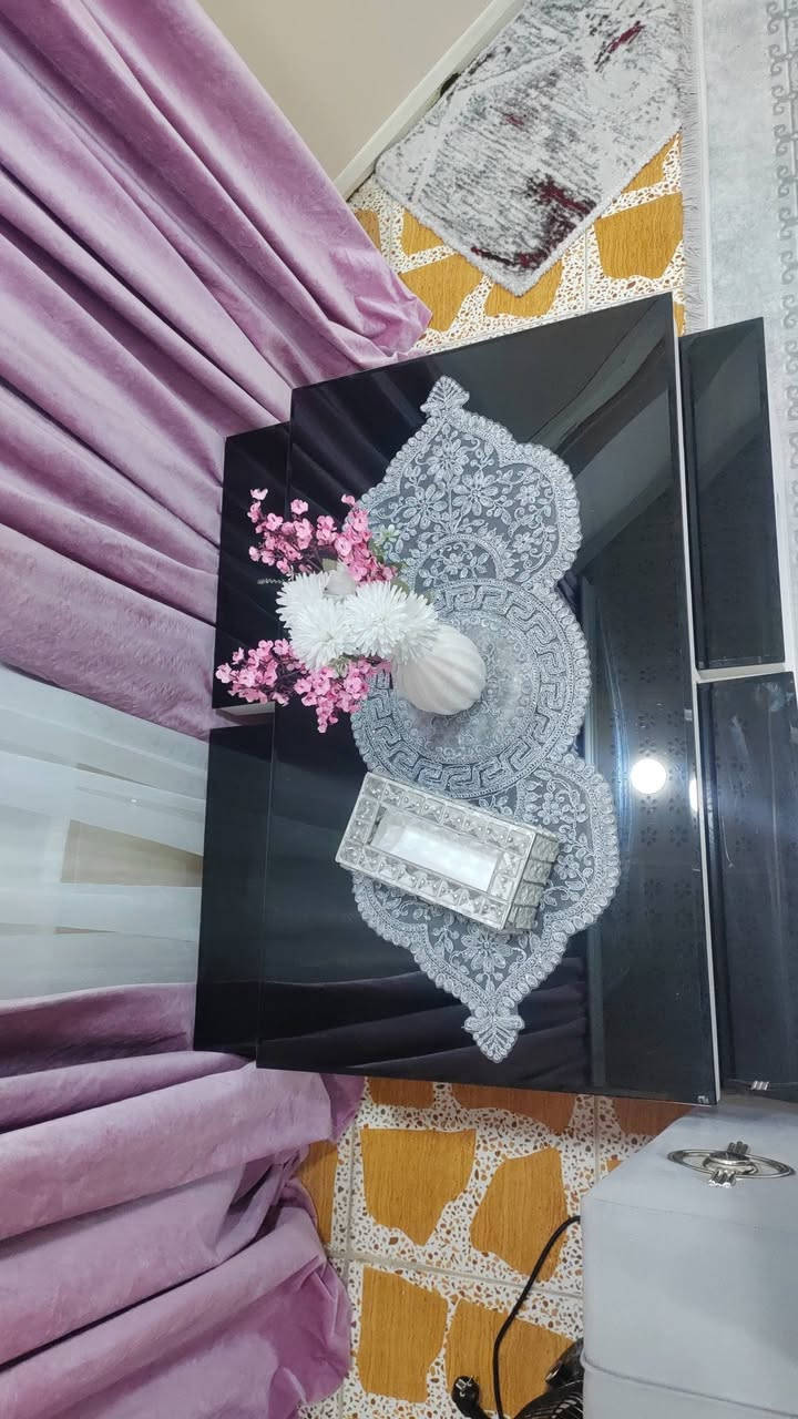 طقم قنفات للبيع مع طاولة وسط و٤ طبلات شرط نظافة١٠٠ ٪السعر كامل ٣٥٠ الف


**إذا كنت صاحب هذا الإعلان وتريد حذفه لأي سبب، رجاءا أرسل رسالة إلى الدعم الفني**