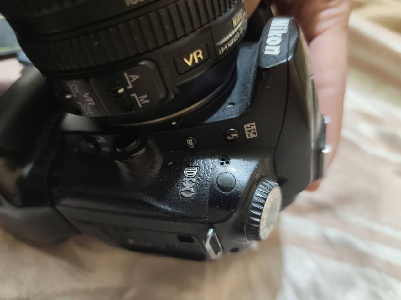 الكامرات البيع التفاصيل واتساب ***********
السعر 600 الف ثنينهن
