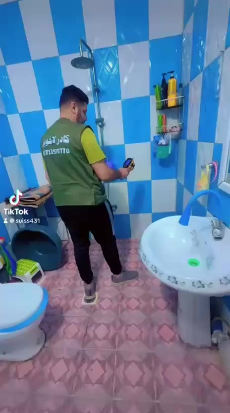والرطوبة بأحدث الأجهزة 🛠️
هل تعاني من رطوبة الجدران؟ أو ارتفاع مفاجئ في فاتورة المياه؟ لا داعي للتكسير العشوائي وتشويه منزلك! 🏚️❌
نحن نوفر لك الحل الأمثل والأسرح باستخدام أحدث تقنيات السونار والكاميرات الحرارية للكشف عن:
✅ تسربات أنابيب الـ PPR والشبكات الداخلية.
✅ تحديد مكان الكسر بدقة متناهية خلف الجدران وتحت الأرضيات.
✅ معالجة الرطوبة والنشوز بأقل الخسائر.
👷‍♂️ بإدارة: أبو أمير
📍 خدمة سريعة واحترافية في جميع المناطق.
📞 للتواصل والاستفسار:
***********
***********
