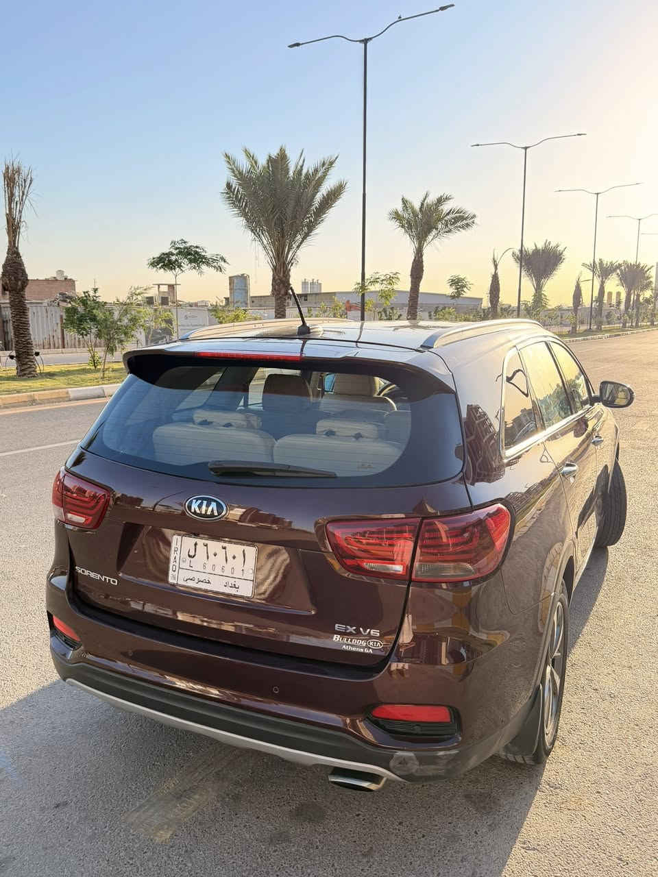 سلام عليكم 

سورنتو 2020 فئة EX فول  رقم مميز 

وارد امريكي (قطعتين قطعه تبديل اصلي وقطعه صبغ )موجود بالصور

محرك ٦سلندر ٣.٦
كفالة گير محرك تبريد حدادية سيارة كاملة مكملة 

٧راكب
بانوراما
حساسات خلفية
شاشة 
ابل كار بلي ، اندرويد اوتو 
بصمة
تبريد ٣ قطع 
رادار ، نقطة عمياء ، تثبيت مسار ، تنبيه خروج من المسار ، كروز (مثبت سرعة) 
انظمة قيادة مختلفة ( eco,comfort , sport , smart )
كامرة خلفية دوارة 

ماشية ٤٨ الف ميل 

السعر : $23700
وبي مجال بسيط 

للاستفسار : *********** واتساب
