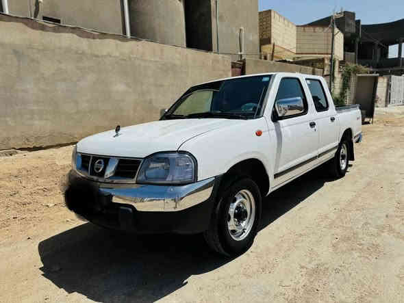 السلام عليكم نيسان 2014 رقم مثنئ دولي سنويه جديده مكينه كير حداديه تخم تاير تبريد تتفه كله شرط بيه رشه صبغ بل الجاملغ لامامي والباقي مكفوله السياره جديده ما عايزه شي السعر136 وبيه مجال للستفسار ***********
