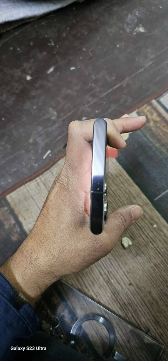 السلام عليكم
الترا S22 مكفول من كلشي نضيف جدآ بيع او مراوس واذا اكو ايفون مراوس افضل 
التفاصيل كامله بلصور 
للتواصل خاص مكاني بغداد قرب تقاطع درويش


**إذا كنت صاحب هذا الإعلان وتريد حذفه لأي سبب، رجاءا أرسل رسالة إلى الدعم الفني**