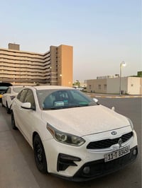 فورتي 2019 امريكي للـبيع " السياره خير من الله تخم تايرات جدد تبريد ثل...