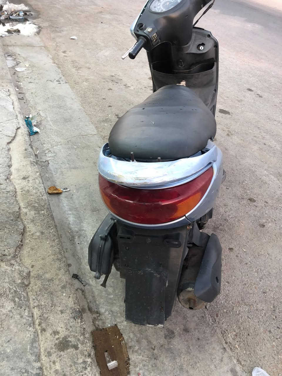 دراجه بريز  (لكزز )
نواقص استان تعليق
وجوزه
وتخمد ينرادلها كابريتر
سلف شغال
كهرباء شغال
اني طالب جامعي ماعرف بيهن
تعال وتددل
سعرها 400
مكاني بغداد حي السفير
للتواصل خاص


**إذا كنت صاحب هذا الإعلان وتريد حذفه لأي سبب، رجاءا أرسل رسالة إلى الدعم الفني**
