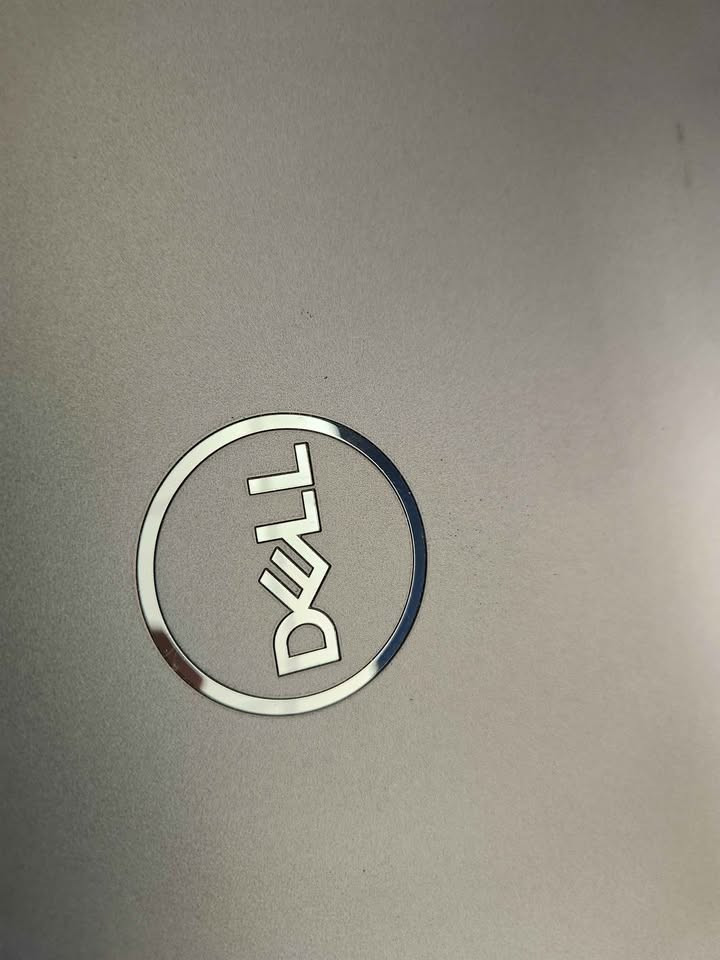 سلام عليكم 

لابتوب ووركستيشنdell precision 3571

 بمعالج i7 H جيل 12 

14 core 20 thread 

مناسب للبرامج الهندسية الثقيلة والمونتاج والالعاب 

كرت شاشة خارجي Nvidia T600 4gb 

وداخلي iris 8gb 

Ram 16 gb DDR5

Ssd nvme 512 

شاشة 15.6 fhd 

نظافة عالية بدون خدش

ضمان شهر 

السعر ٩٥٠ الف 

موجود توصيل للمحافظات

تواصل ماسنجر او واتساب : ***********
