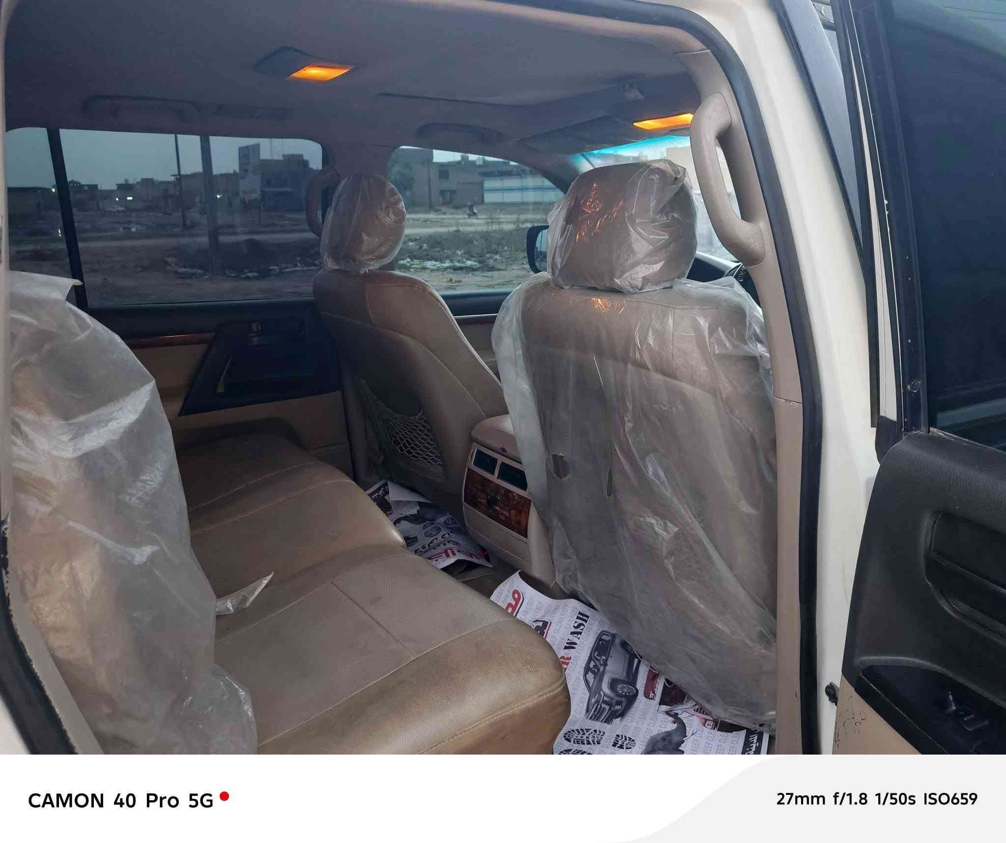 السلام عليكم
عيدكم مبارك 
لاندكروز 2011 ابيض رقم بغداد مداوي ثاني يوم
 سياره خير من الله بيه تجيه 
قطعتين تبريد 
ابيع كوم حديد الك مداور يمي 

المكان سماوه 
حي الحسين 
سعر خاص 

استفسار ***********
