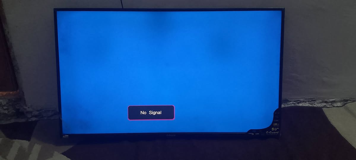 السلام عليكم بلازمه حجم 50 استخدام قليل جدأ نوعيه Guard بدون نت سعرها 250 المكان  الحي العسكري قرب مدرسه الياقوت رقم الهاتف ***********
