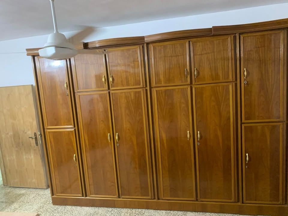 للبيع 
غرفة نوم حطاطه سعر مليون وربع وبيها مجال 
الشراي يتفضل خاص 

فلوجه حي العسكري


**إذا كنت صاحب هذا الإعلان وتريد حذفه لأي سبب، رجاءا أرسل رسالة إلى الدعم الفني**