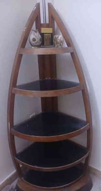 زاوية خشب صاج للبيع السعر 75 ألف دينار عراقي  لتواصل 07752563316