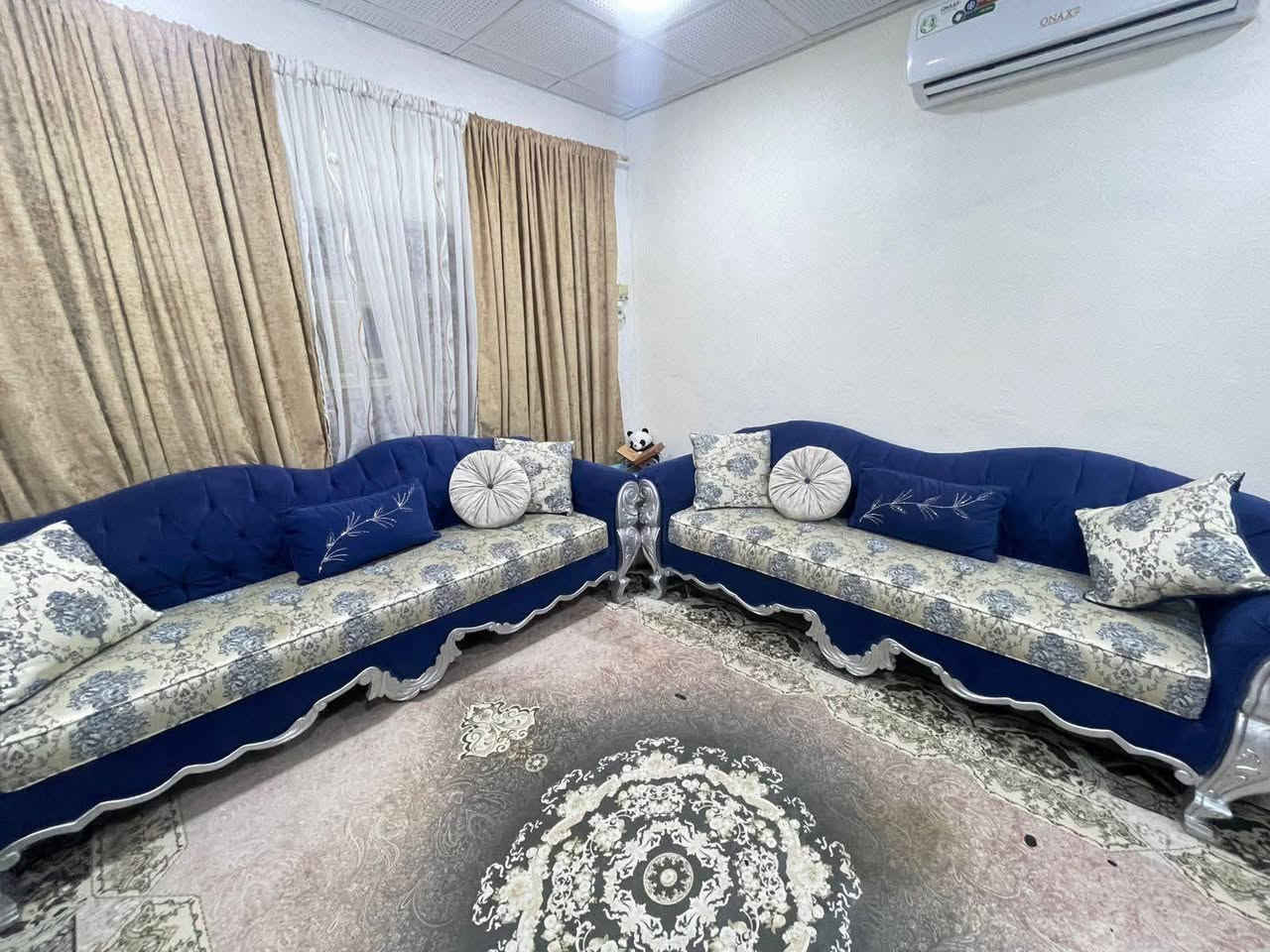 مخولة بالنشر
قنفات للبيع 
المنشأ كويتي
العدد 3 قطع كبار نظيفات صار كم شهر من اخذوهم 
سبب البيع حجمهم كبير عن المكان
حسب ما موضح في الصور والفيديو
العنوان . البصرة . الموفقيه . الاملاك
السعر 500 الف وبيهم مجال
باقي التفاصيل على رقم هاتف ابو الحلال نفسه
***********
