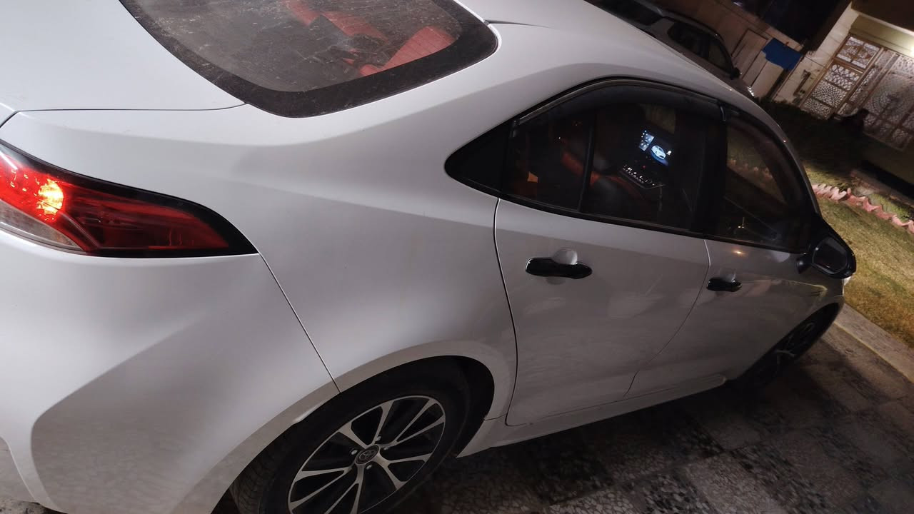 سلام عليكم كورلا هايبرد شكل الأمريكي موديل 2024  داخل احمر  كشن كهربائي 3 حركات بيه ضرب فقط الكلوب الخلفي و مسوي مثل ما موضح بل صور الباقي كفاله ماشيه 56515 سيارة بسمي تحويل ثاني يوم رقم السيارة بغداد عنواني بغداد في منطقة الكمالية السعر 148 اني ملكف بل نشر رقم صاحب السيارة ***********  /  *********** اتصل بيه تفاصيل أكثر
