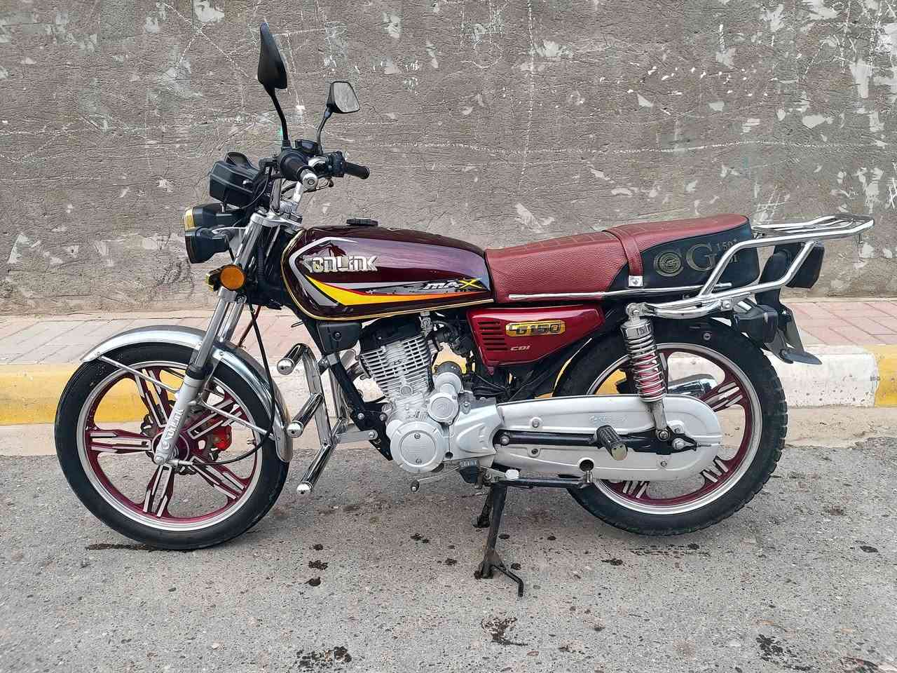 دراجه ايراني للبيع موديل 2024كفاله عامه السعر 775وبي مجال ***********
