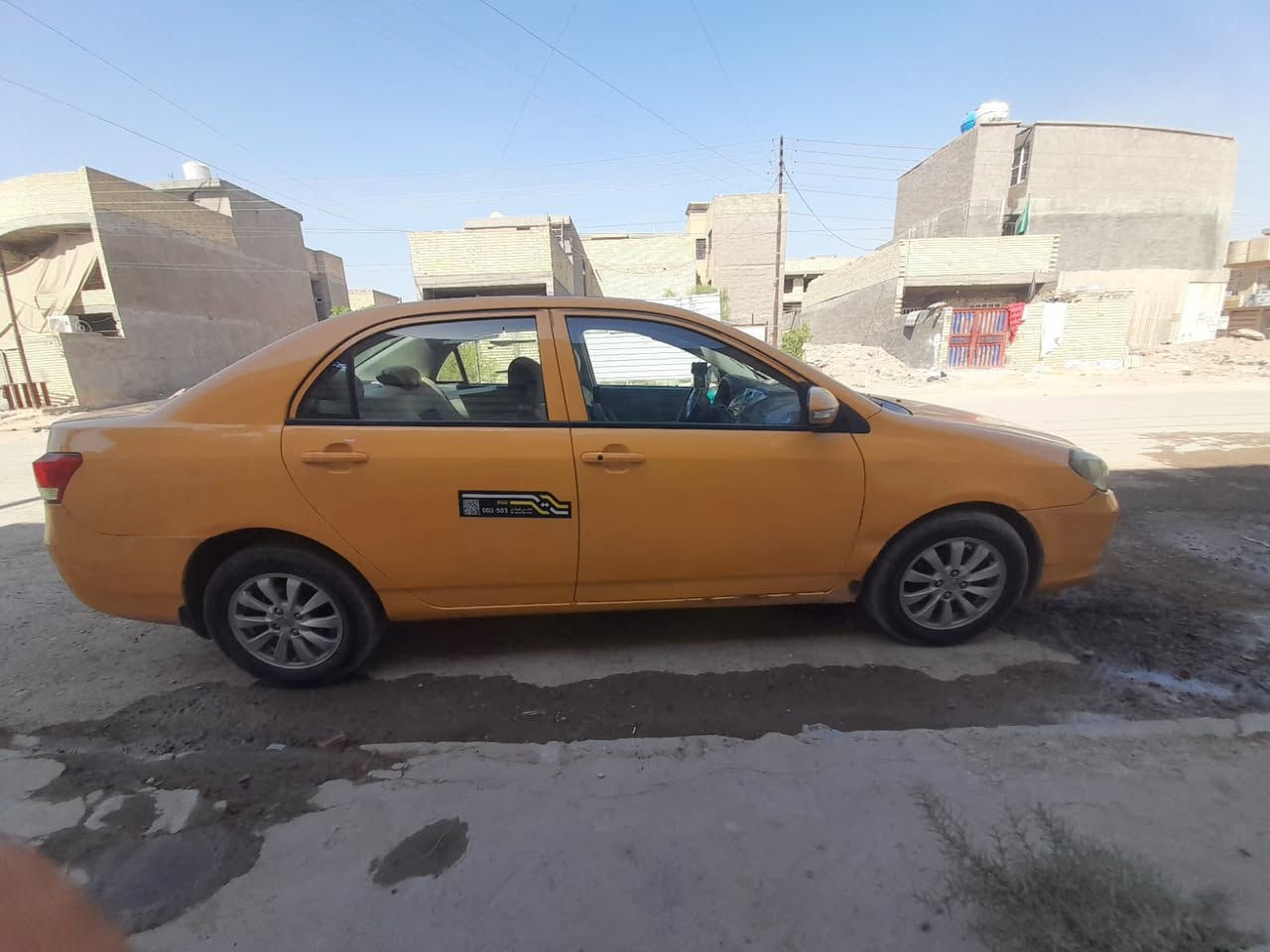 السلام عليكم بيوايدي مديل ١٦ للبيع مكفوله لأضربه والصبغ تبريد شغال رقم بغداد مكان بغداد العبيدي 
اخوان اني مكلف للنشر  تصل وتدلل ***********
