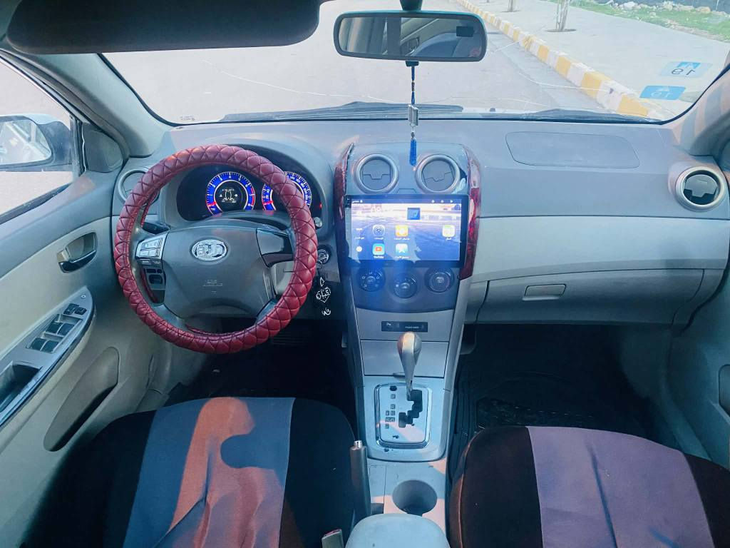 بیوایدی مۆدیل 2013  گیر تۆماتیک گێڕومەکینەی بیکاشۆ تازەکانەلۆکە نەکراوەتۆ بەشەرتە مواسەفات ناوزەرد شاشەئایپاتو کامیرە سلایت کوشن جلد تەبریت ساردوگەرم بەشەرت سەنەوی بەشەرتی ئەوالیاتو حاسیبەو پاکانەش بەوشەرتە بی دەعمولیدراوەبێ سارد یجی پیوە نیە بەوشەرتە  هەموگیانی لەسەردەقی شەریک ماوەتۆ بێ مەسرف جوار تایەی تازەی بۆ بسراوە  یەک دینار مەسرفی تیانیە بەوشەرتە لە دەعامیوە بۆ دەعامی بەشەرت ئەی فرۆشم سعری 30 وەرەقە کەمێك مەجال***********/*********** دار بنديهكان, السليمانية
