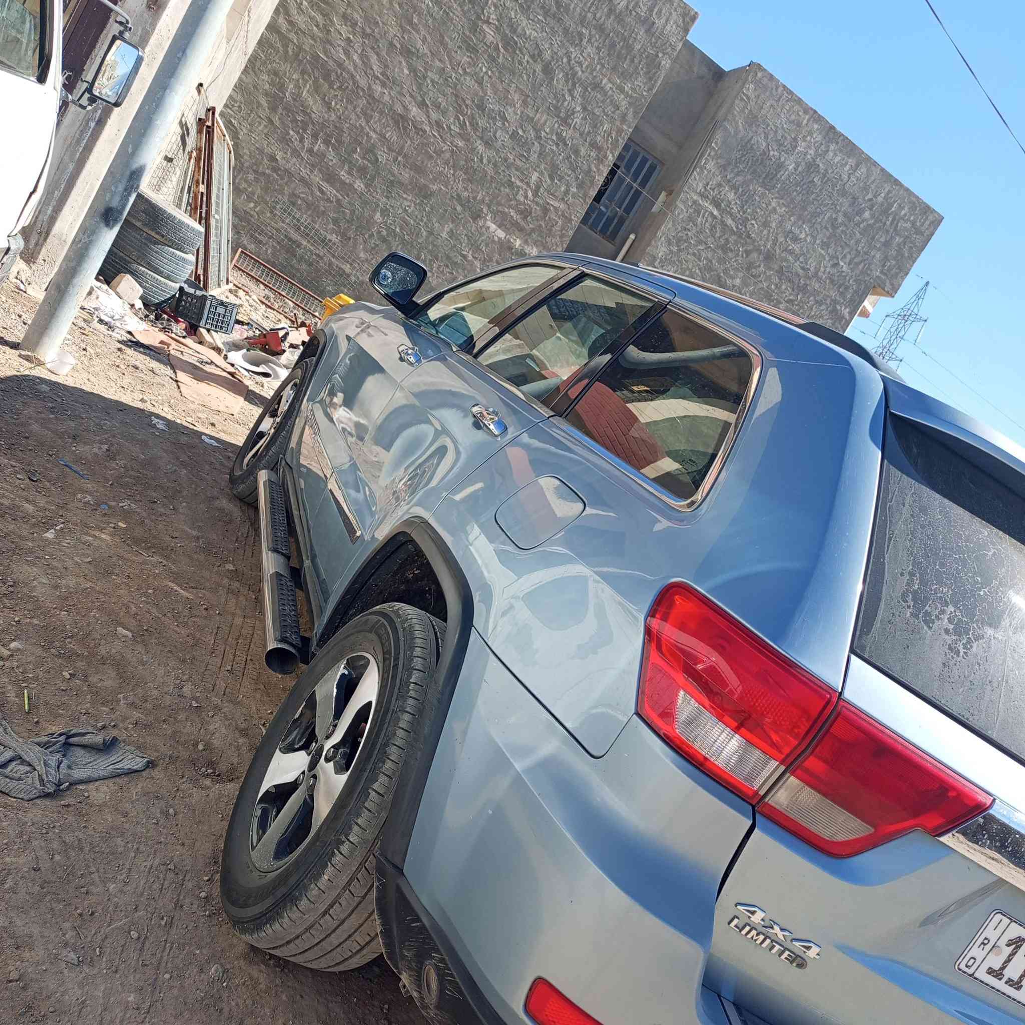 السلام عليكم البيع جيب لاريدو لمتد 2012
كير مكينه كفاله 
السعر 150
المكان بابل شارع 60 
الاستفسارات ***********/
***********
