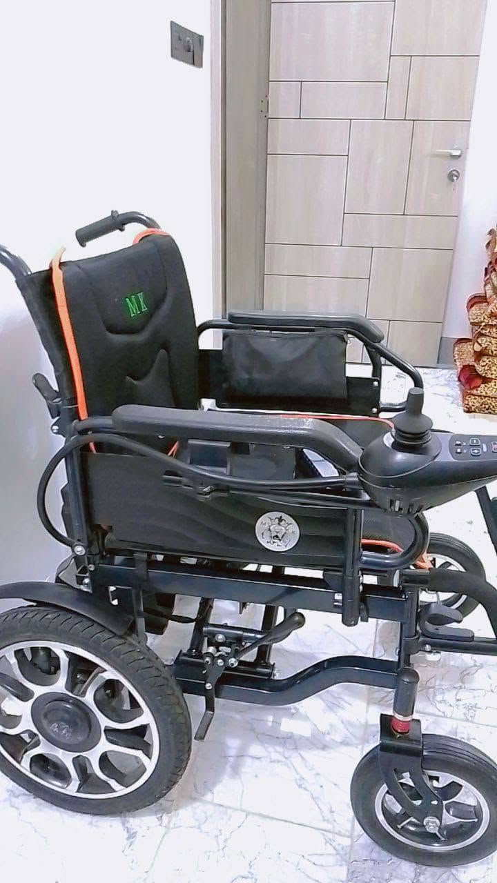 السلام عليكم
عربانه معاقيين كهربائية للبيع اسعمال 3 مرات فقط
السعر 400 وبيها مجال الاستفسار مراسله على الخاص ***********
