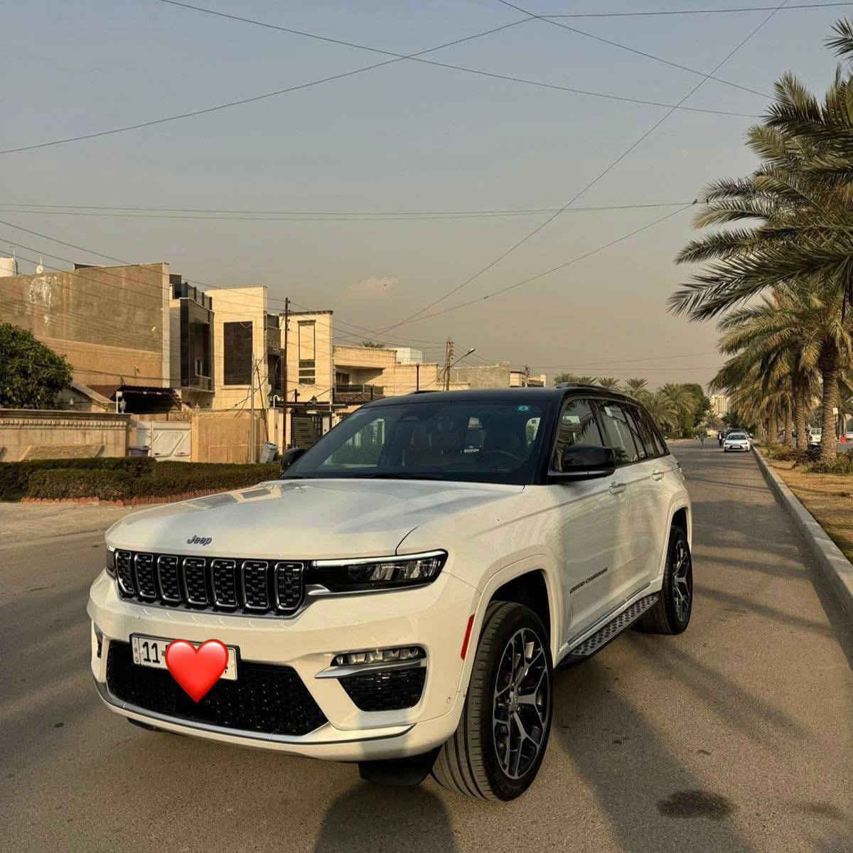 فول فول مواصفات فورويل بانوراما
تغليفppf
الموديل : 2024 .( خليجي ) 
المحرك : V6.3.6L.
العداد : 12 الف 
مواصفات : 
رباعي 4×4
نظام تعليق هوائي ( جكات ) 
قيادة ذاتية عند المنعطفات 
رادار امامي مع مانع تصادم 
نظام الروية اليليلة 
تحذير الخروج المسار 
مستشعر نوم السائق مع نظام التوقف الالي 
تحذير النقطة عمياء ٥ 
نظام تحذير عند التقاطعات 
نظام تحذير عند تجاوز السرعة 
نظام عرض المعلومات على زجاج الامامي ( DISPLAY HEAD UP ) 
نظام تقليل الضجيج داخل المقصورة 
انارة محيطية 
شاحن موبايل 
ستيرن كهرائي
مريات كهرباء 
ويل ٢١ 
سقف بانوراما 
شاشهةكبيره ١٠.١ انج
شاشه للراكب الامامي 
نظام الخرائط GPS
عرض خرائط الطريق على لوحه 
لوحه القياده بقياس ١٢ انج
٤ كامرات خارجيه مع بخاخات ماء للتنضيف
كامره للمرايه الداخليه 
تصوير حراري 
مصابيح الاماميه زنون 
مكان السياره بغداد 
رقم الهاتف ***********
غير متواجد على الفيس مكلف بالنشر
