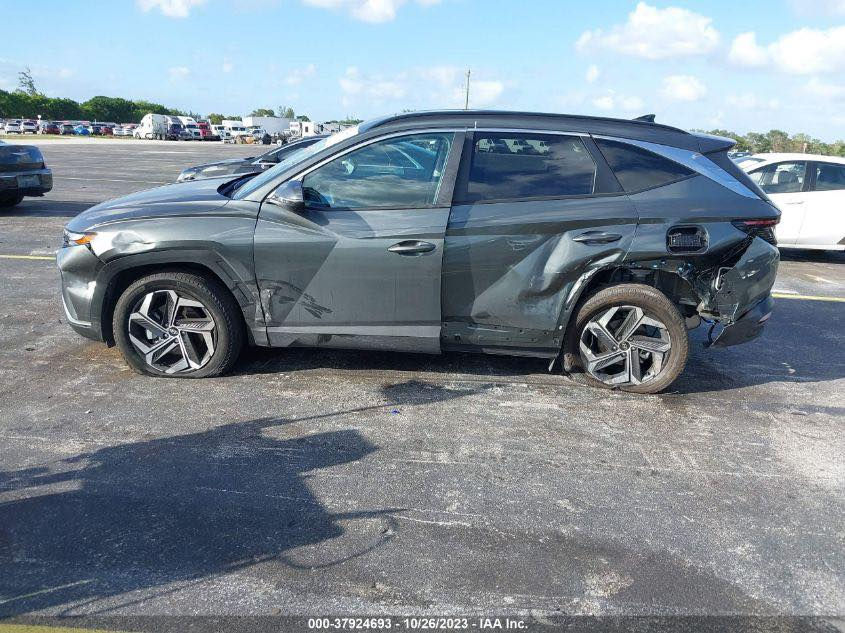 سلام عليكم توسان 2023 للبيع وارد امريكي بدون ايرباك مواصفات SEL ماشية 9200 للأتصال ع الرقم ***********
