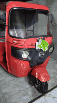 السلام عليكم تكتك موديل 2019 عادي ما مضلع غير متواجد علئ الفيس السعر 4/800 وبيها مجال  مكاني الحسينيه مال الراشديه  رقميي
‏‪***********‬‏‏
