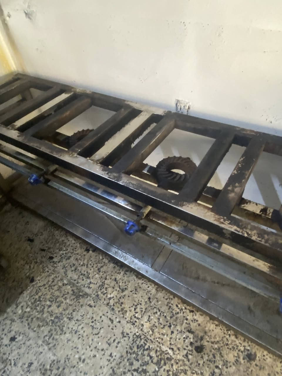 طباخ للبيع سل ستيل شغال
مكان بغداد حي العامل 

للتواصل ***********
