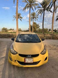 للبيع  النترا 2011 محرك 1800 دوش  مكانها بغداد سونار موجود وبيها قمارة...