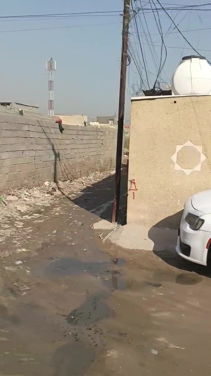 دار للبيع مساحه 130 طابقين السعر 33 وبي مجال ***********
