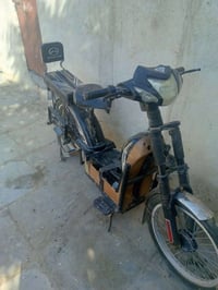 دراجه شحن بدون بطاريات السعر ٧٥ وبيه مجال 07811334917