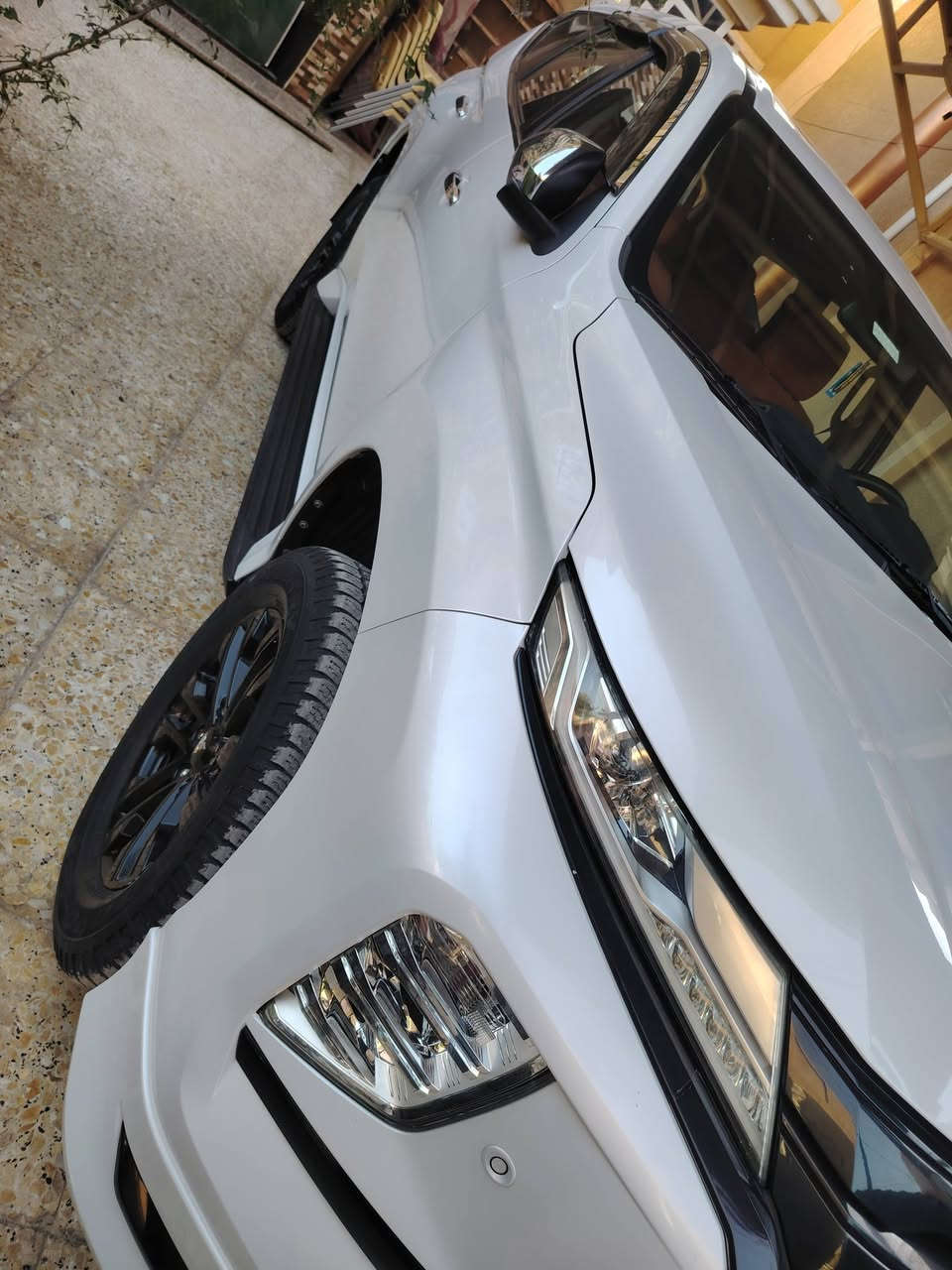 السلام عليكم
باجيرو سبورت الكت الرياضي
موديل 20

رقم سليمانية ب أسمي

بصمه +بصمه ابواب

فتحه سلايت 

8 ايرباك

سايد بريك بصمه 

نضام اوتو هولد 

كشنات جلد ماروني 

شاشه كبيرة 

داش كام 4k امامي خلفي

كامره خلفيه

ماوس 

اريل نفكيشن 

دوس بلاك 

تحكم استيرن  جهتين

شفتات استيرن 

ترحيب 

كروز سرعه 

قياده ذاتيه

مري شفط كهرباء

يدات نيكل

اشاير بل مري

كشاف مع حركه استيرن

لد نهاري

مخارج اوكس يوئس بي 

منفذ طاقه كهربائي 220فولت

رادار امامي 

حساس امامي 

حساس خلفي 

٧ راكب 

٣ قطع تبريد

6سلندر  (3000) 

كير 8نمره

فور ويل 4x4

نضام تزحلق

نضام المنحدرات 

نضام مانع انزلاق

لايت LED زنون

محرك كير علا وضع الوكاله 

السعر 250

واسط الصويرة 

***********
