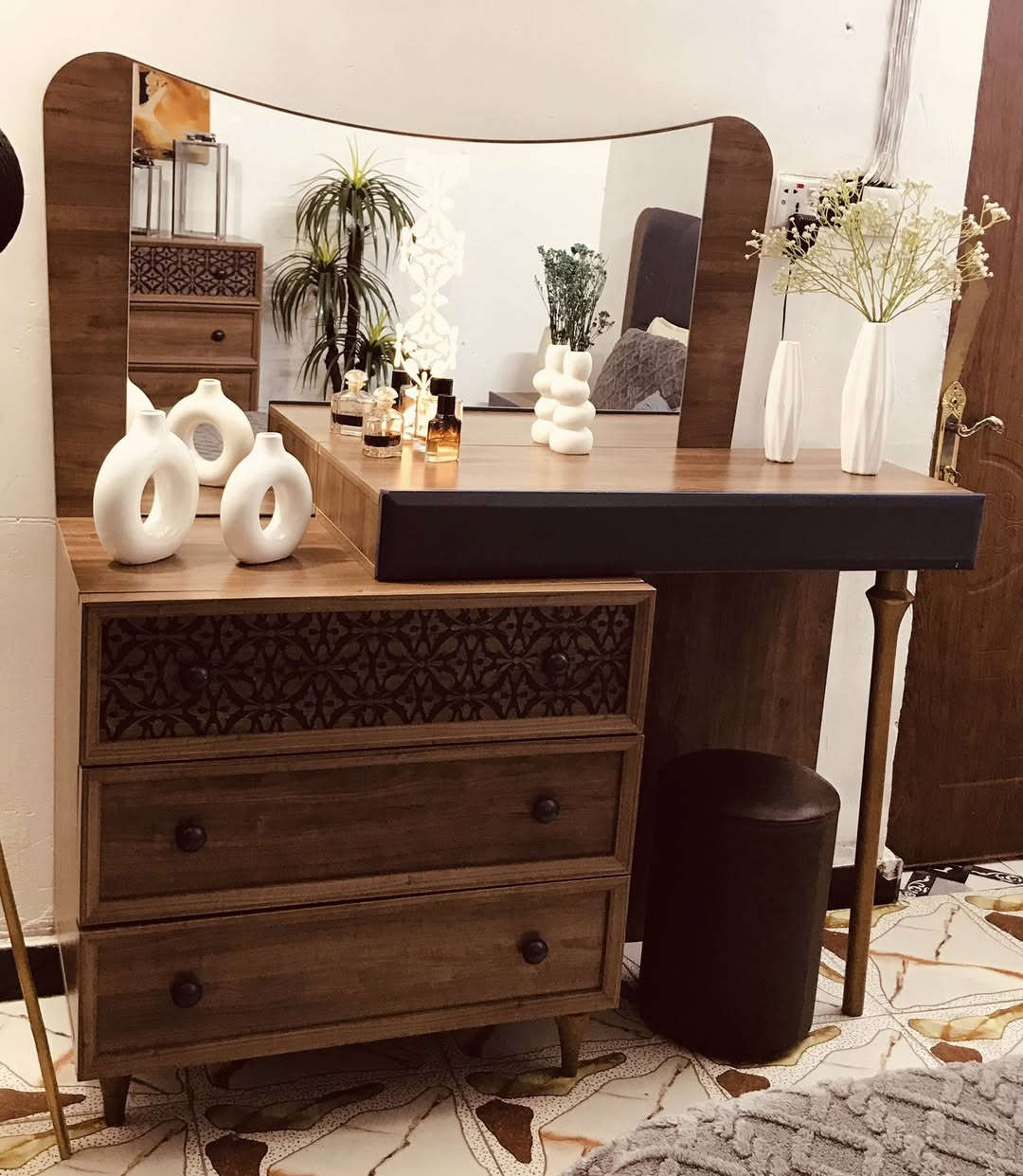 غرفه نوم تركيه نظيفه ٨ قطع السرير مخزن وميز تواليت للبيع بسعر مناسب مكان بغداد اي استفسار ع الخاص


**إذا كنت صاحب هذا الإعلان وتريد حذفه لأي سبب، رجاءا أرسل رسالة إلى الدعم الفني**