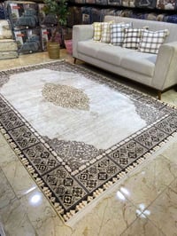 كلاودي ثقيل • ٢×٣م • العزيزية