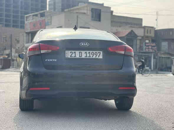 كيا فورتي 2018
رقم سليمانيه  بأسمي تحويل مباشر هزه جديده 
السنويه لل 2030 مجدده
مكينة 2000 دوش
لاتبخير ولاتنقيص
گير مكفول
تبريد ثلج
تدفئه شغاله
شاشة كبيره اندرويد 
كامره خلفيه
داخل كولش نظيف ولا شخط
تحكم  جهتين
السياره ماشيه 159  حقيقي
حادث امريكا واضح بالصور
وهنا بالعراق  3 مكانات بارد 
السياره نضيفه جدا وعله ايدي ترايها وين متريد 
السعر 115 $  وبيه مجال بسيط 
مكان السياره بغداد  / الكرخ  
 *********** 🤍
