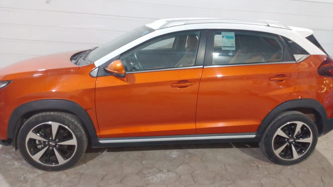 سلام عليكم من رخصة ادمن
للبيع شيري تيكو4 برو 223  
حررة  باسمي  مكفولة
 رقمي ***********
      
 ماشية 6000 الف فقط زيرو
(رقم بغداد ) 
( مكان بغداد السيدية ) 
سعر 20.250 بيه مجال حك الغده
مواصفات 
محرك 1500
لايتات زينون عدسات
بكلايت خلفي لد
سايد بريك كهرباء 
تبريد قطعتين
حساسات
 داخل ضمان شركةوكذلك كير ومحرك وكهربائيات
