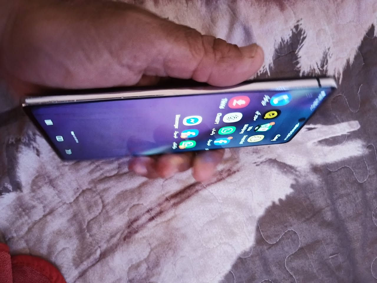 نوت 20 شاشه بيها طبع وبدون قلم البقيه كله شغال بصمة الشاشه وكلشي يشتغل السعر 150 بغداد الشعب


**إذا كنت صاحب هذا الإعلان وتريد حذفه لأي سبب، رجاءا أرسل رسالة إلى الدعم الفني**