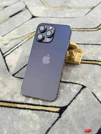 ايفون 14 برو ماكس  ذاكره 256 و بطاريه 95 دبل سيم  الجهاز نظيف و ضد الم...